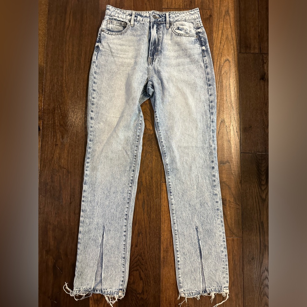 Women's Straight Leg Jeans - Light Blue